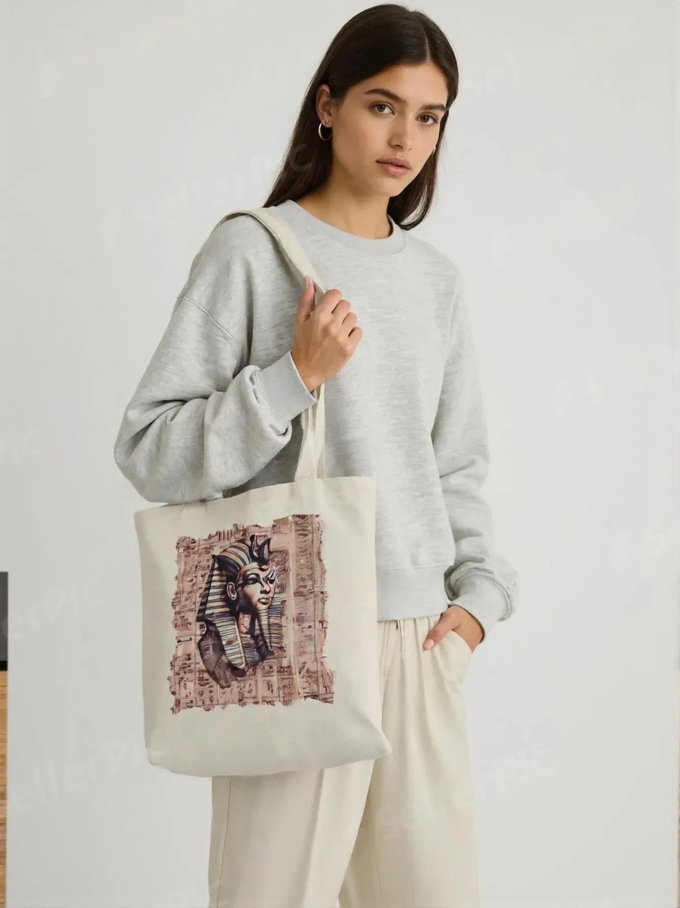 Tutankhamun Tote Bag